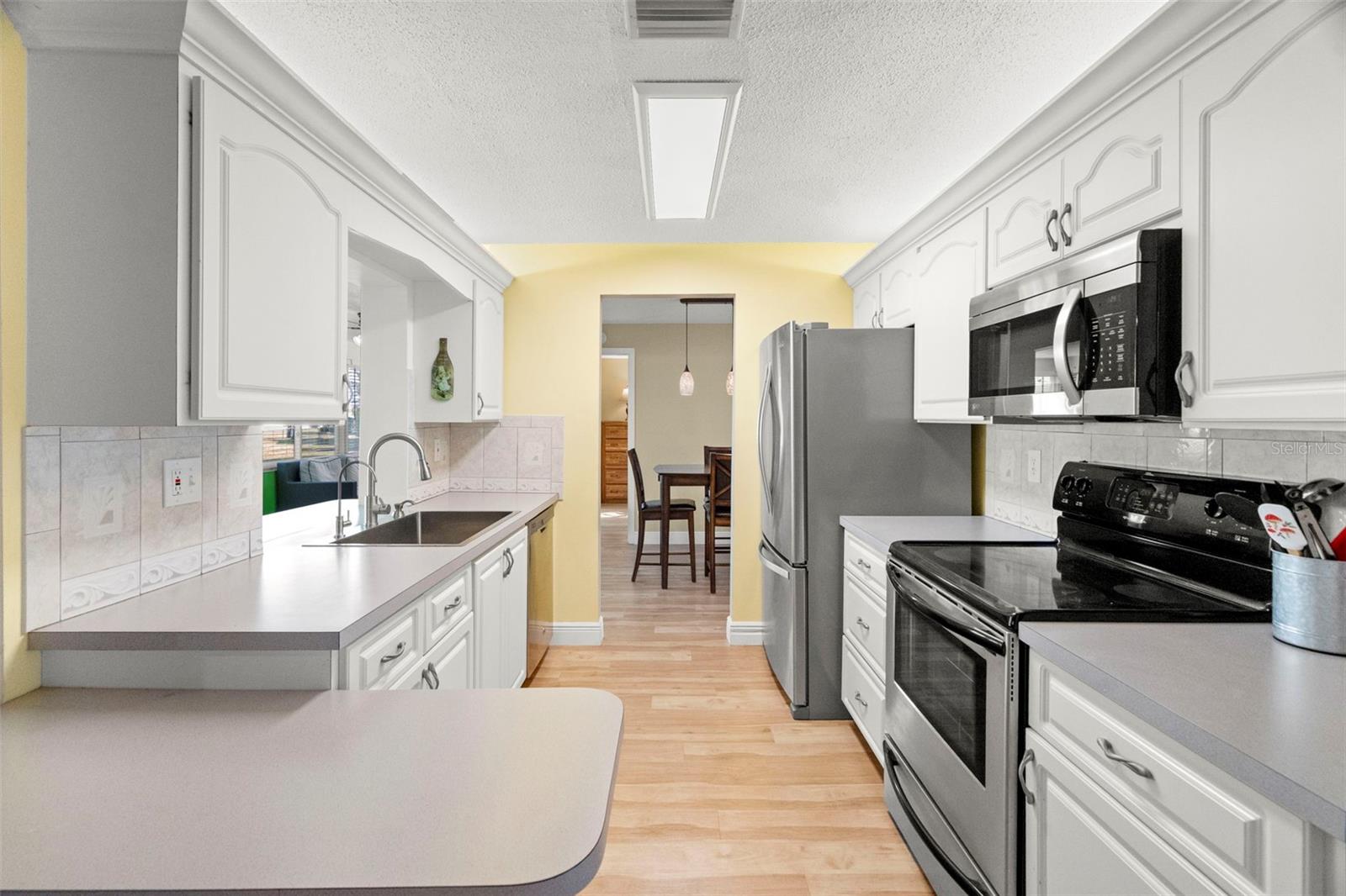 MAINLANDS OF TAMARAC BY THE GULF UNIT 3 CONDO - Residential