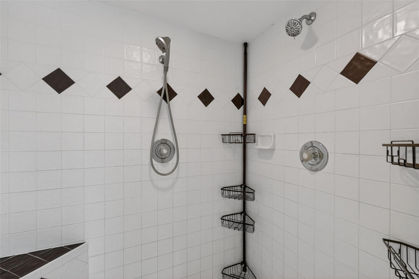 HAINES LAKE ESTATES - Residential