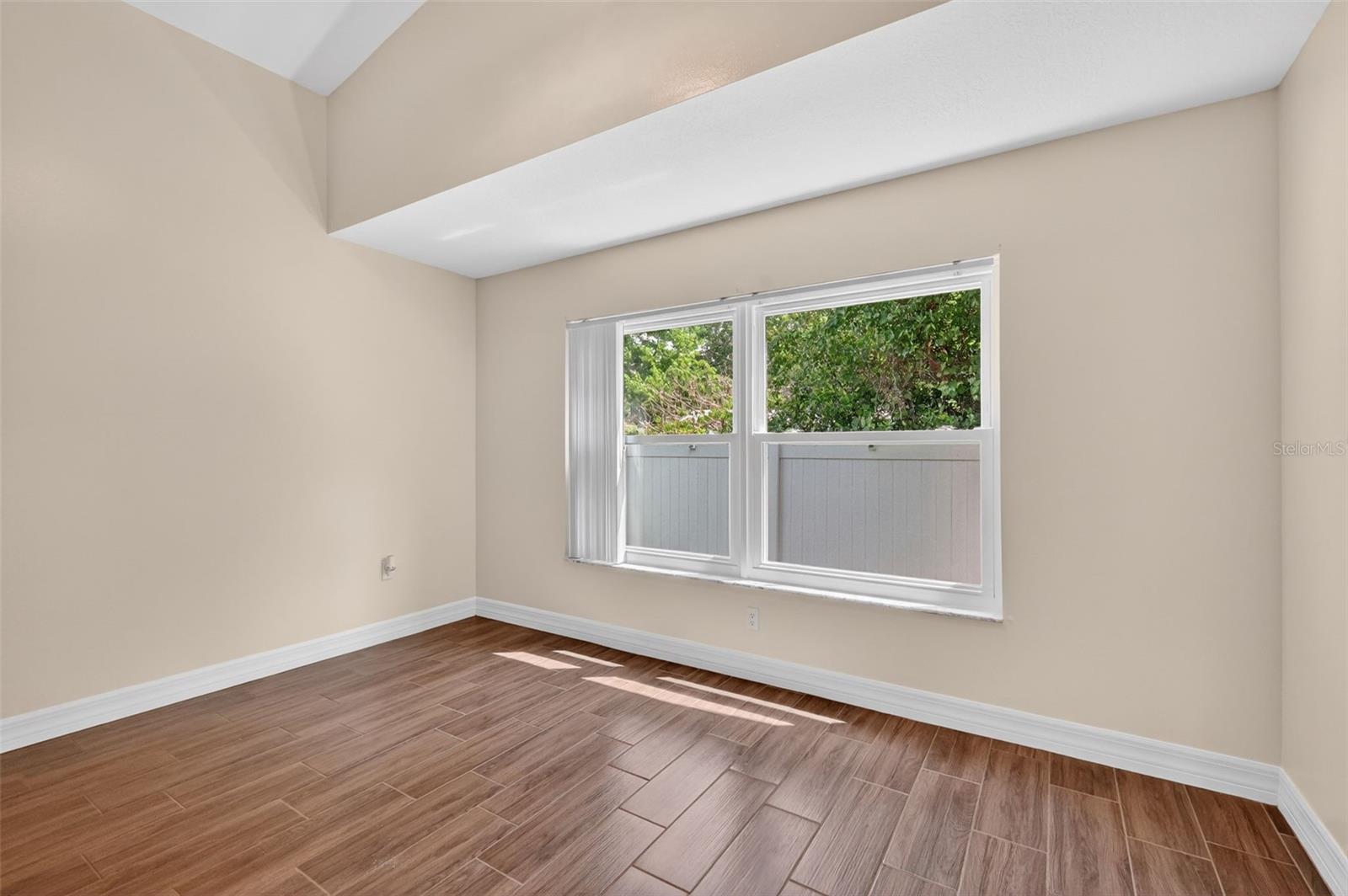 HAINES LAKE ESTATES - Residential