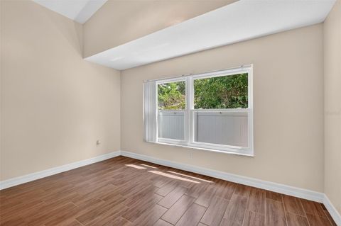 Tiny photo for 11637 Lake Drive, Leesburg, FL 34788 (MLS # G5110362)