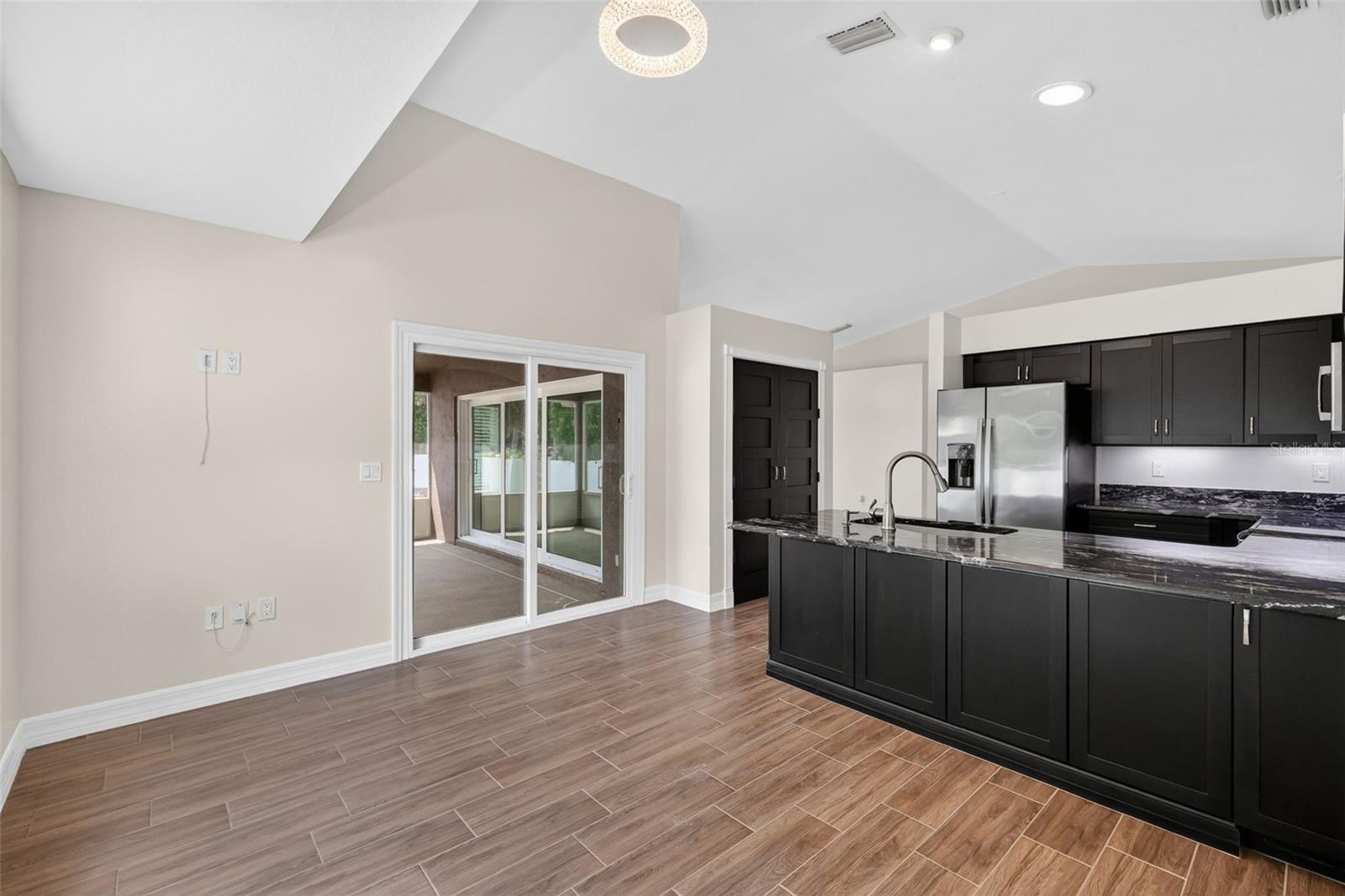 HAINES LAKE ESTATES - Residential