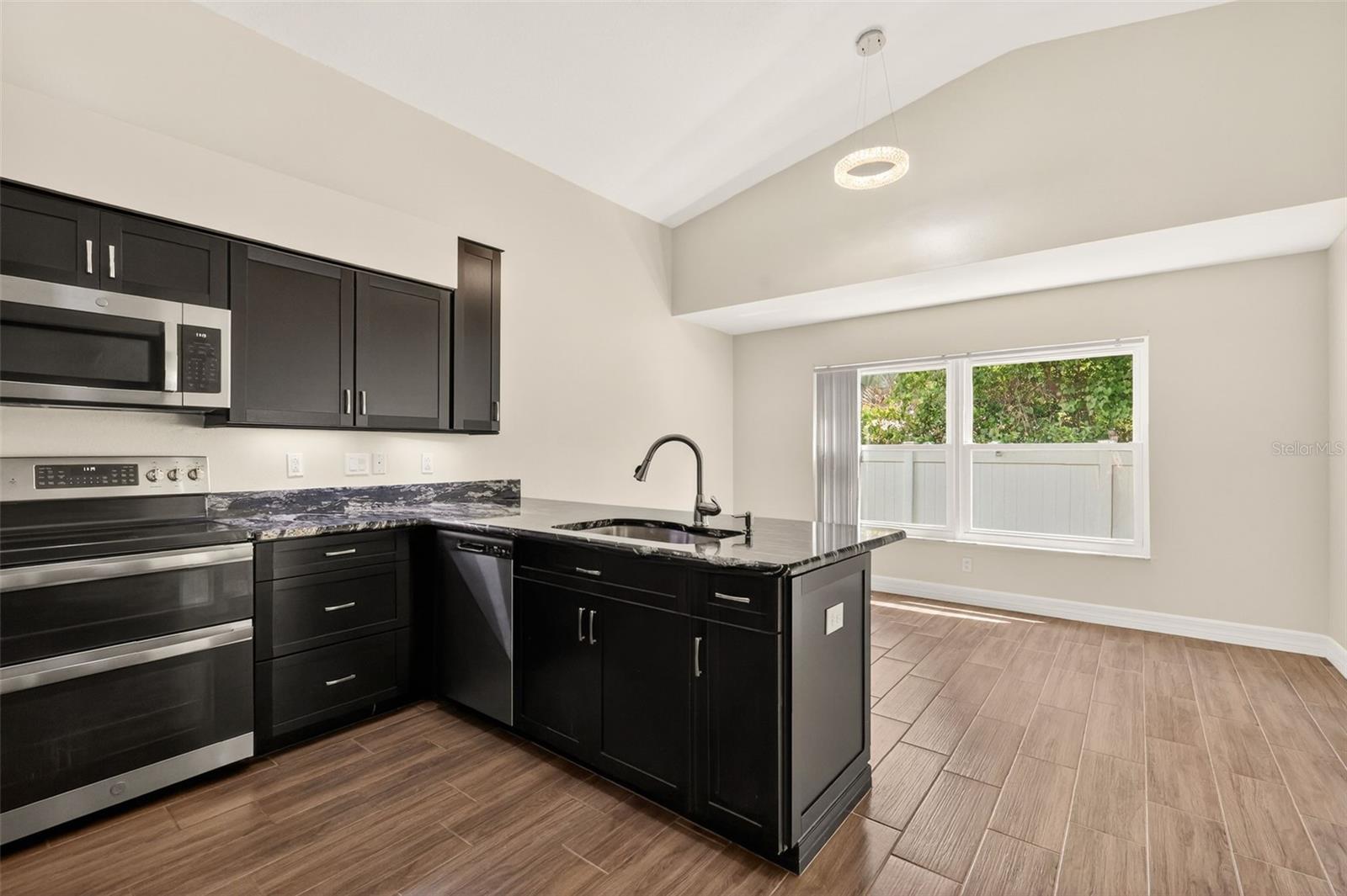 HAINES LAKE ESTATES - Residential