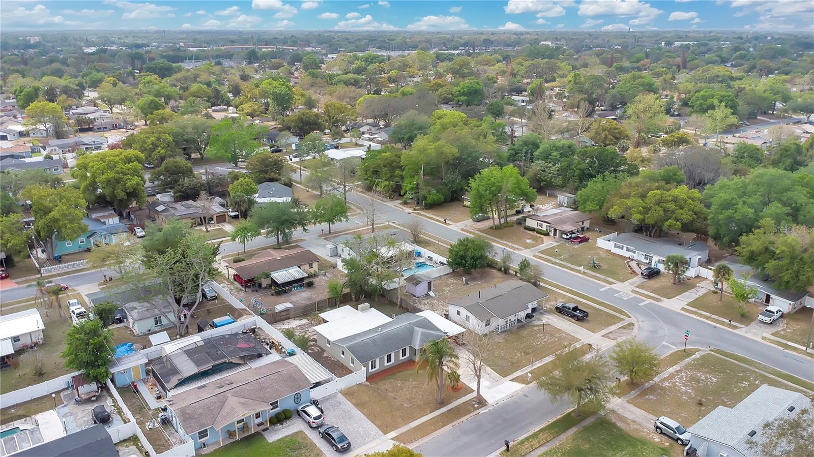 HEFTLER HOMES HOWELL PARK SEC ONE - Residential