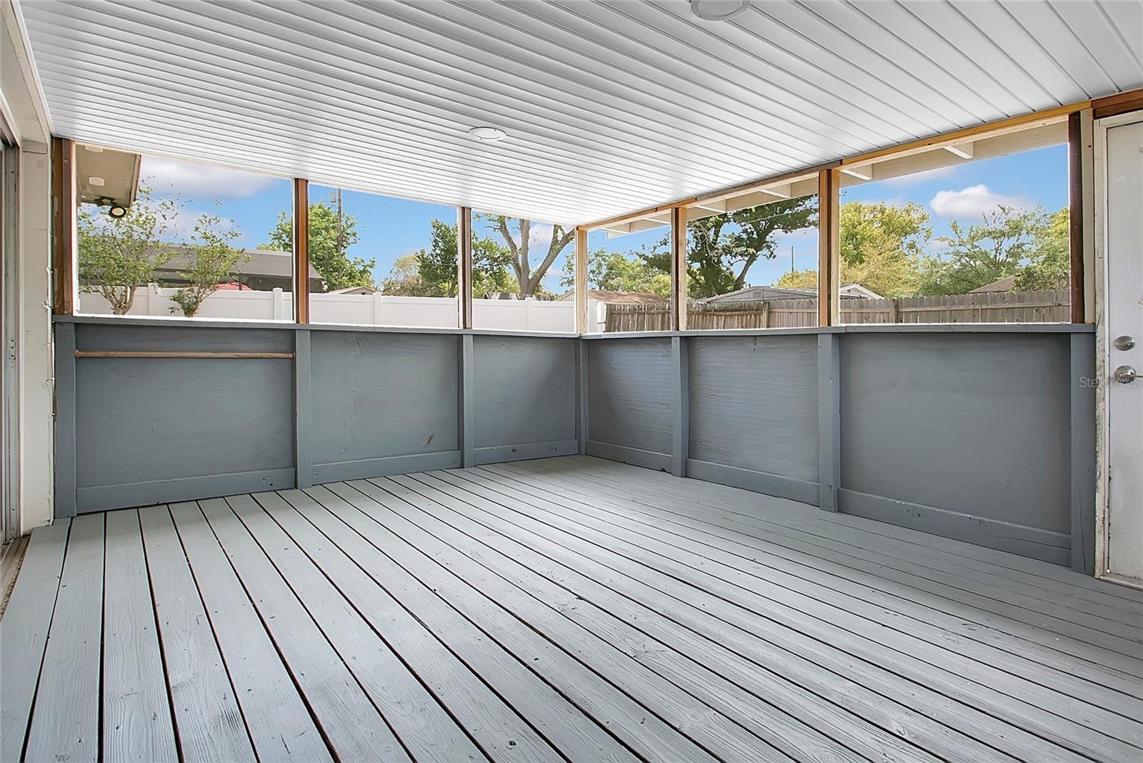 HEFTLER HOMES HOWELL PARK SEC ONE - Residential