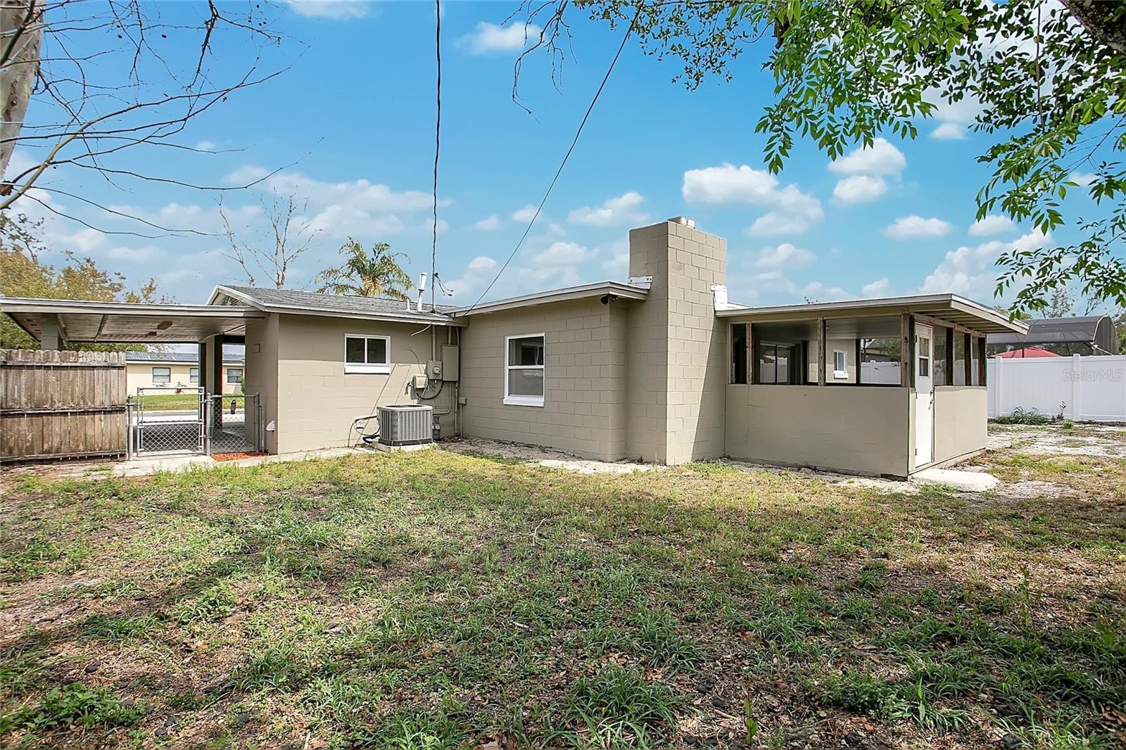 HEFTLER HOMES HOWELL PARK SEC ONE - Residential