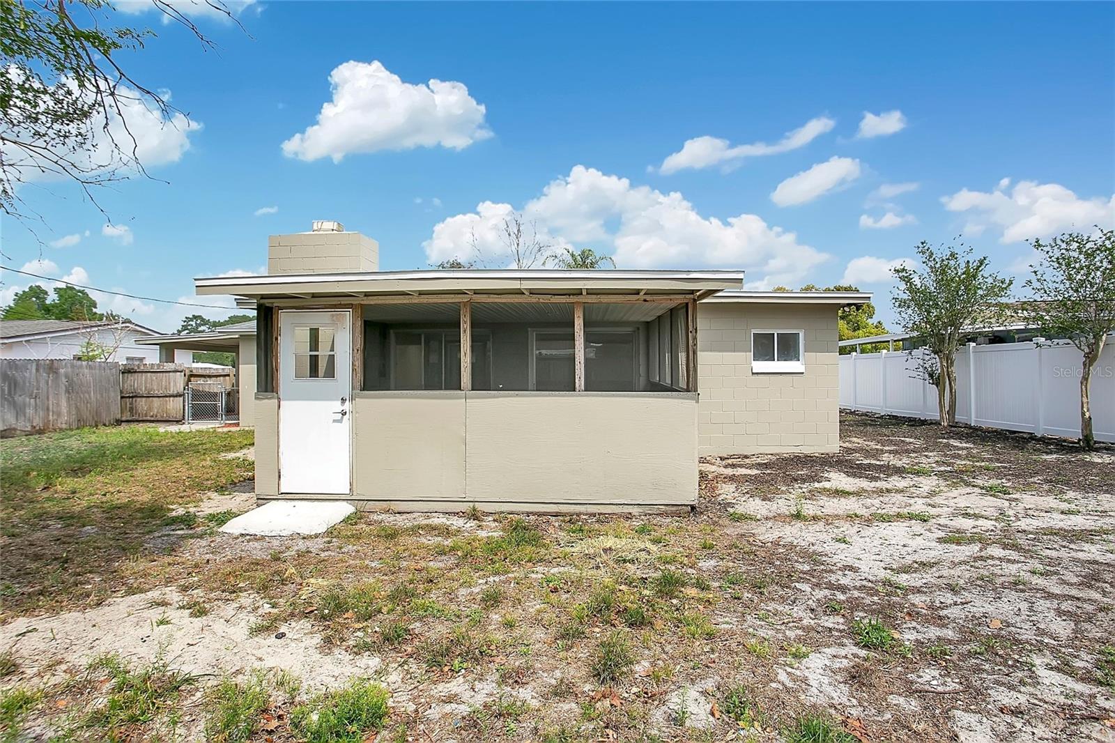 HEFTLER HOMES HOWELL PARK SEC ONE - Residential