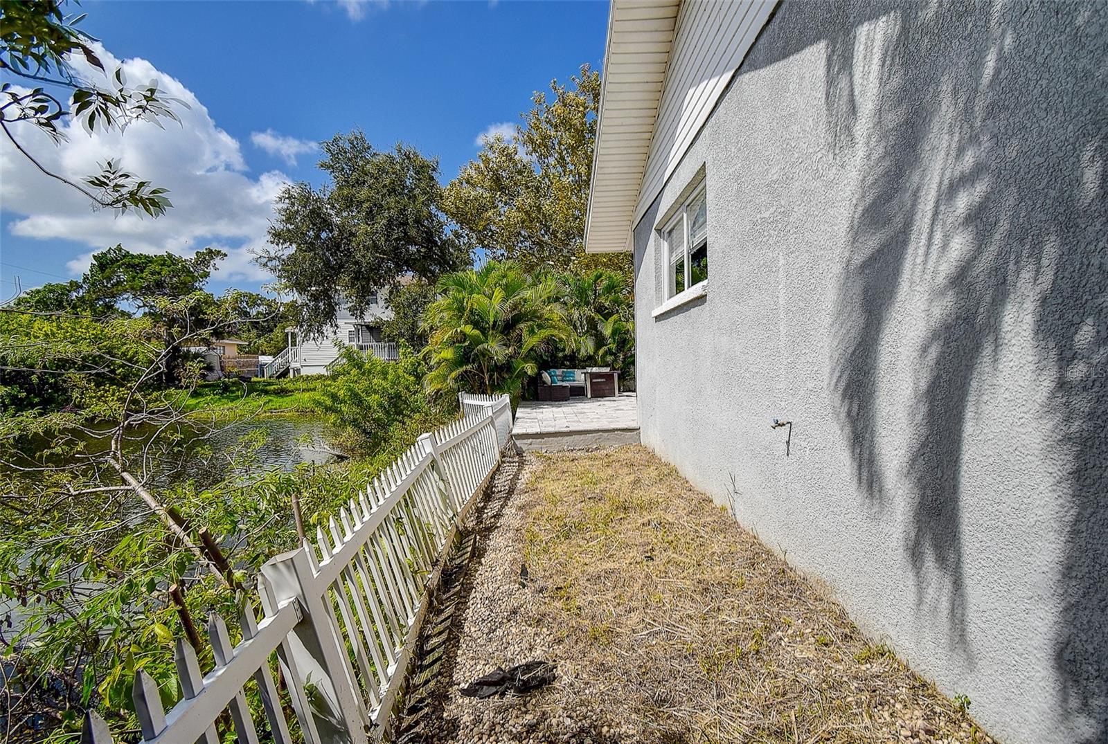 LAKE PEARL ESTATES - Residential