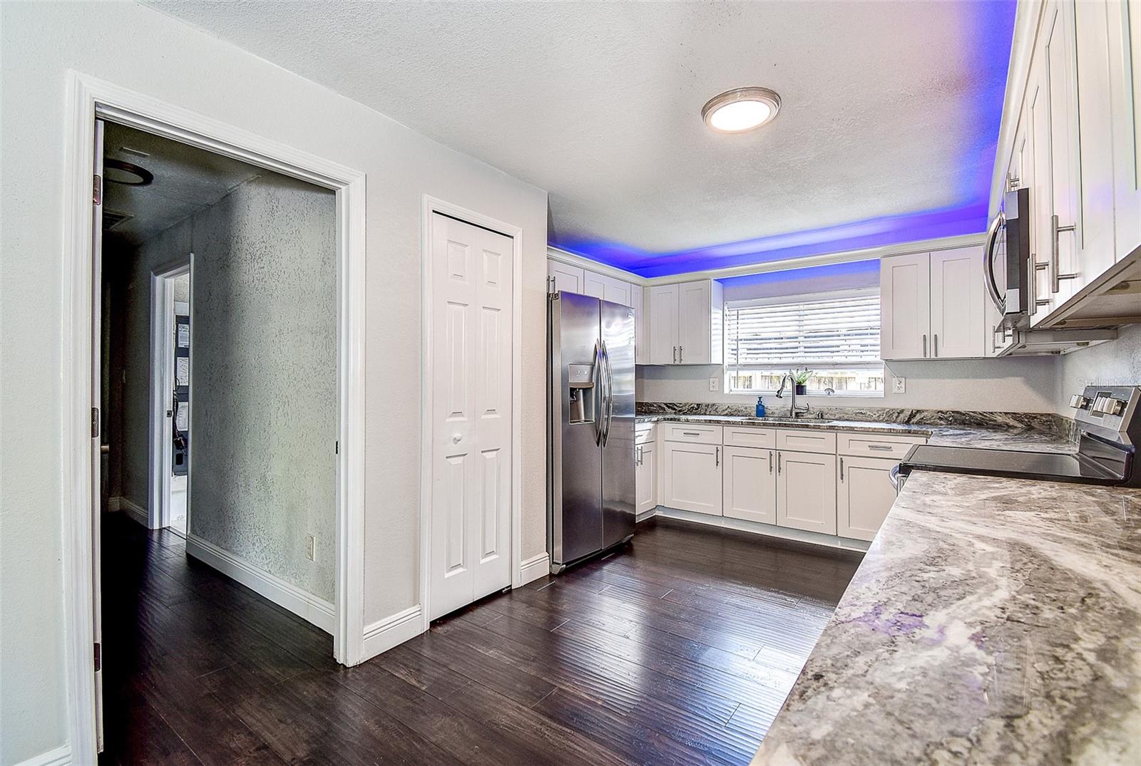 LAKE PEARL ESTATES - Residential
