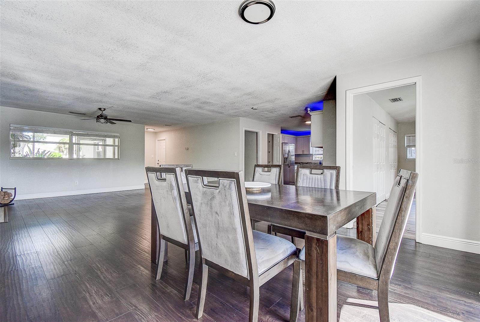 LAKE PEARL ESTATES - Residential