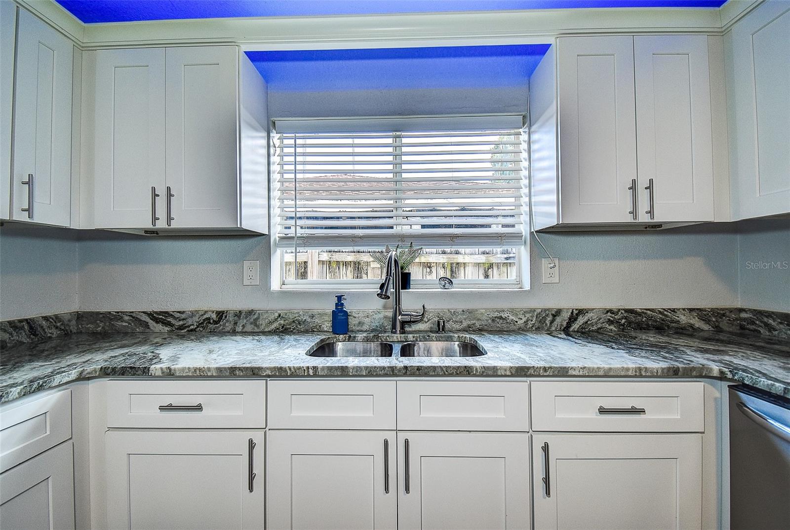 LAKE PEARL ESTATES - Residential