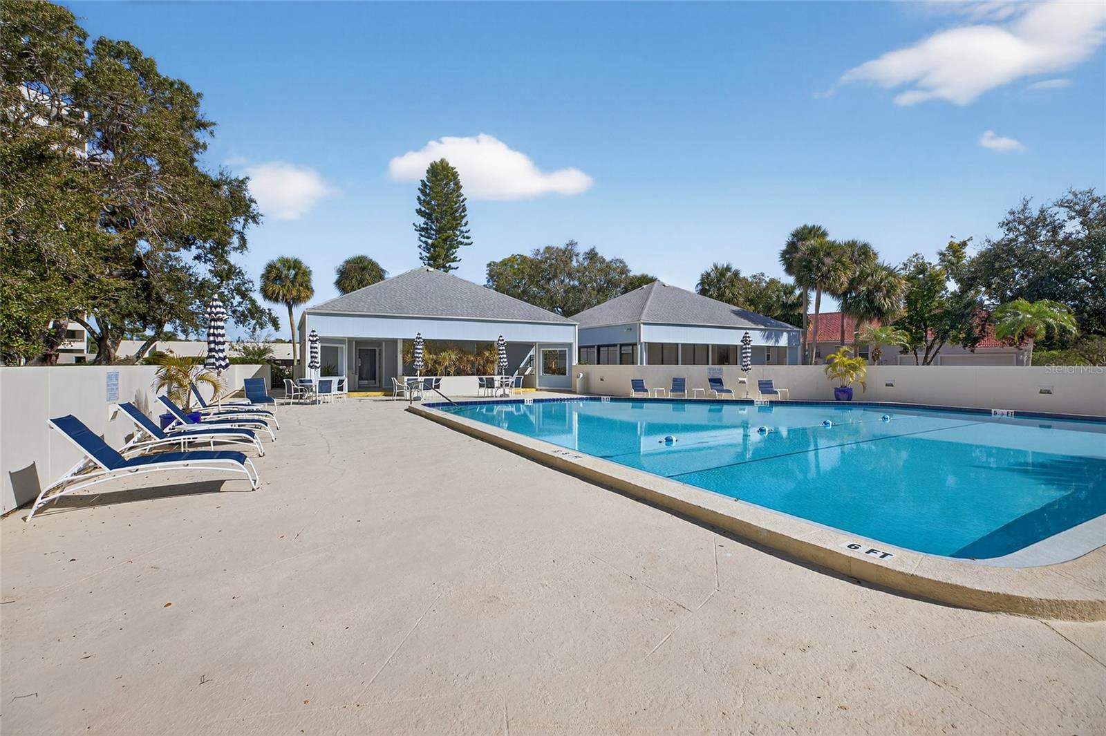 PELICAN BAY YACHT CLUB CONDO BLDG A - Residential