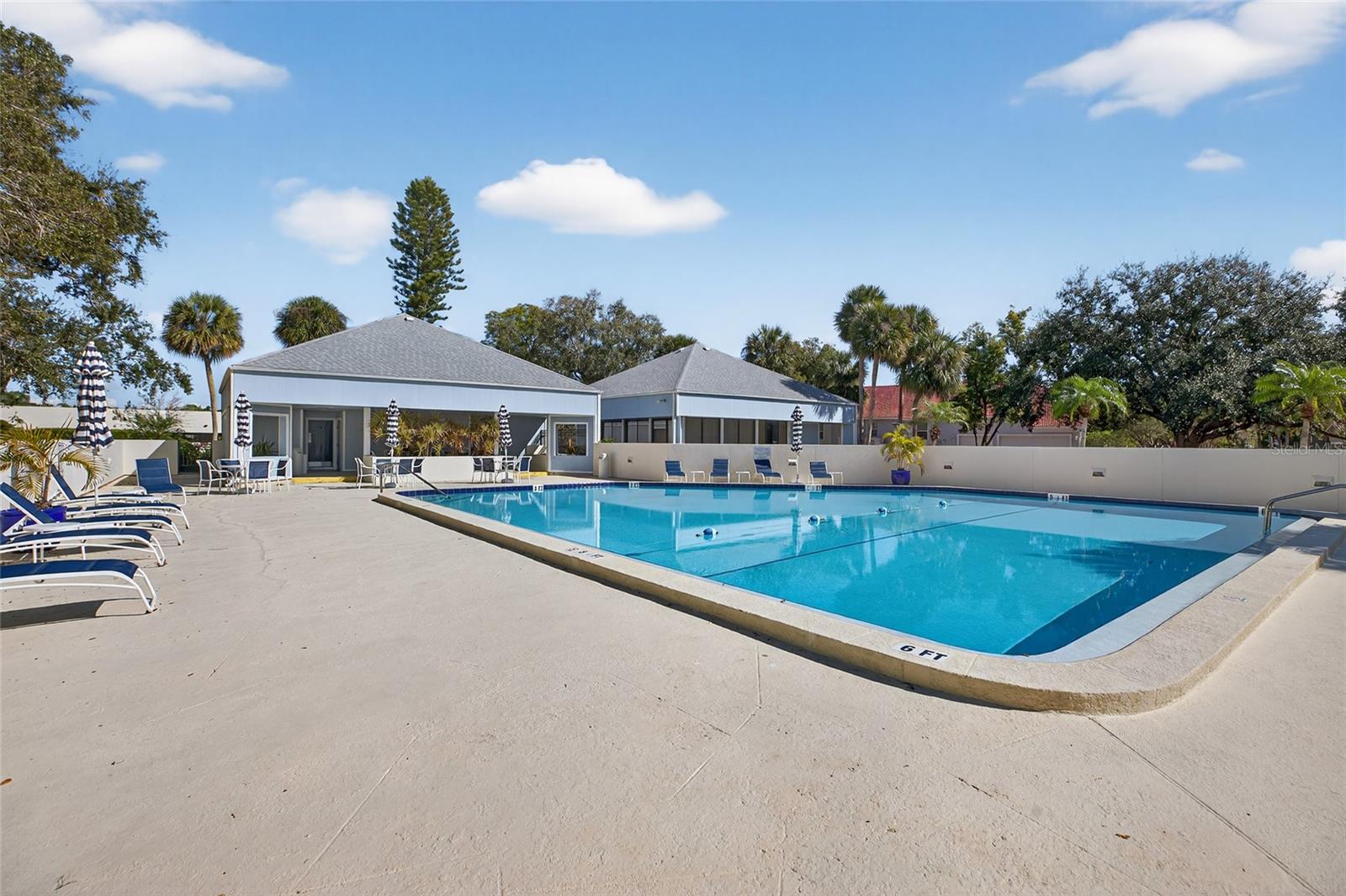 PELICAN BAY YACHT CLUB CONDO BLDG A - Residential