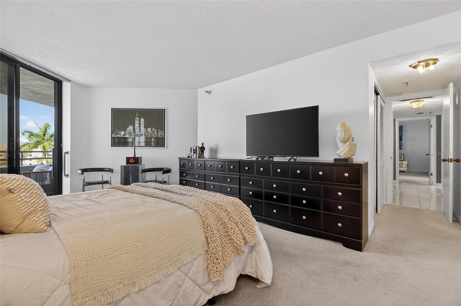 PELICAN BAY YACHT CLUB CONDO BLDG A - Residential