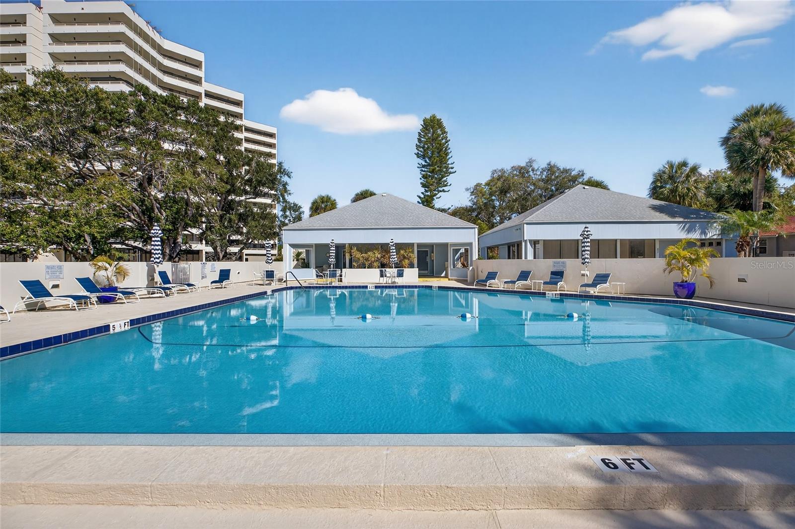 PELICAN BAY YACHT CLUB CONDO BLDG A - Residential