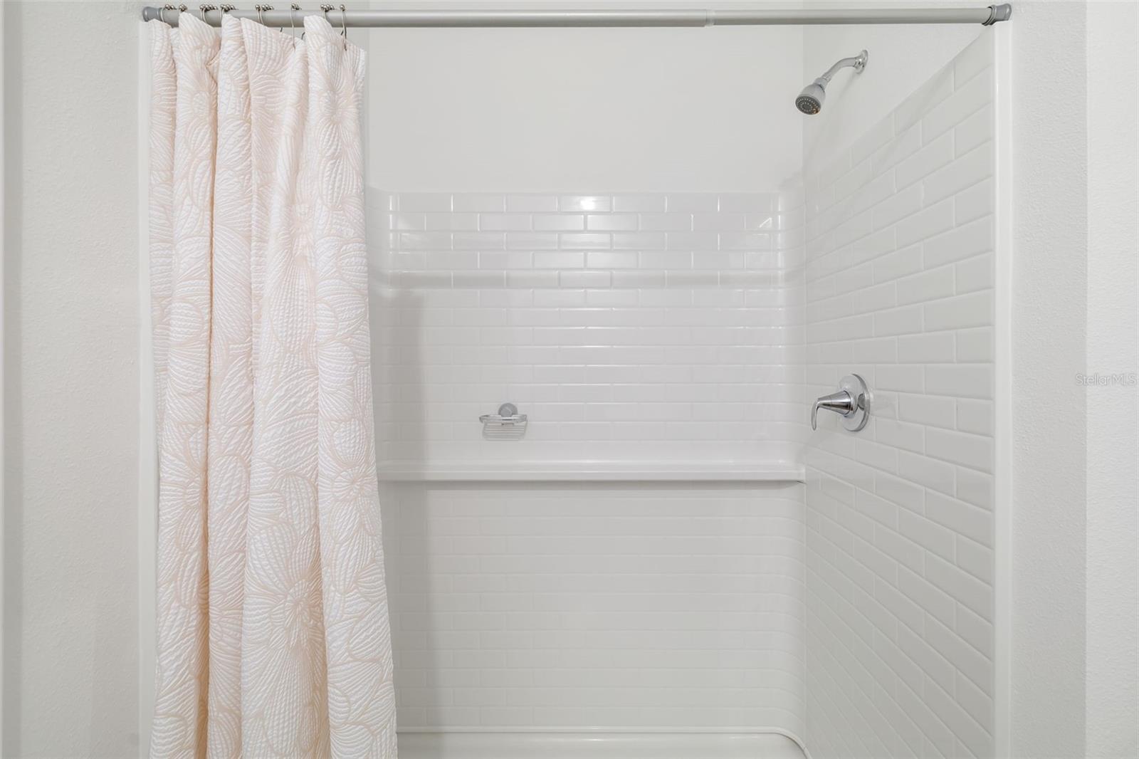 BROADLEAF - Residential