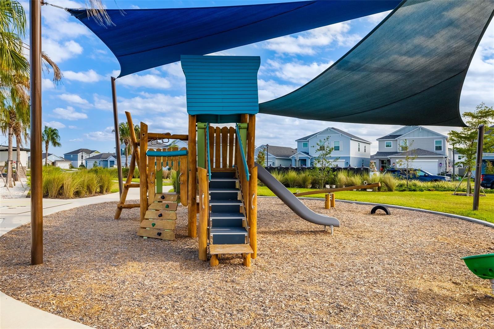 BROADLEAF - Residential