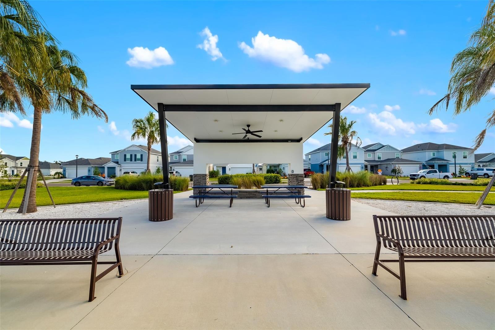 BROADLEAF - Residential