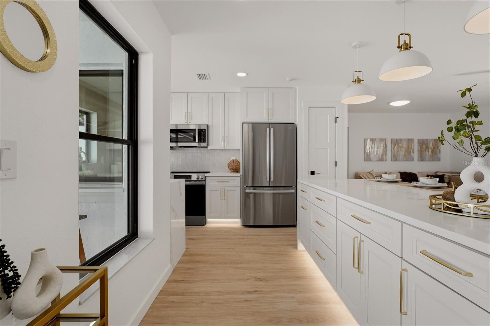 GLEN OAKS MANOR HOMES PH 2 - Residential