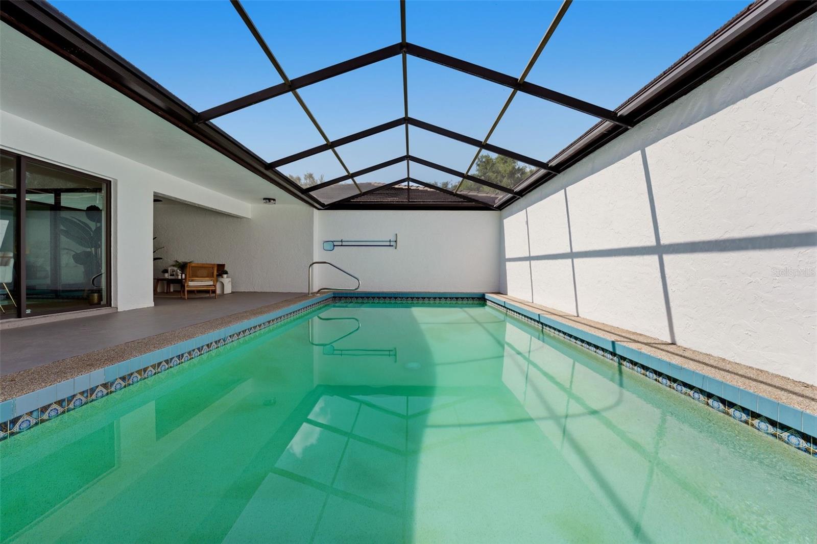 GLEN OAKS MANOR HOMES PH 2 - Residential