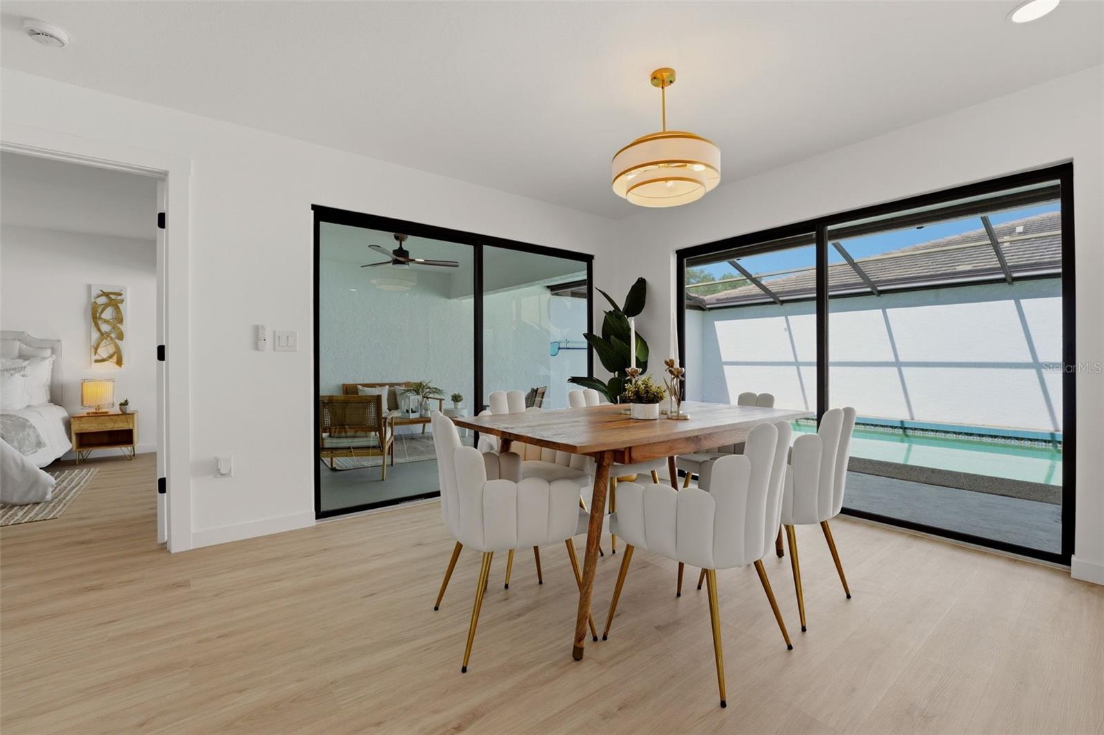 GLEN OAKS MANOR HOMES PH 2 - Residential