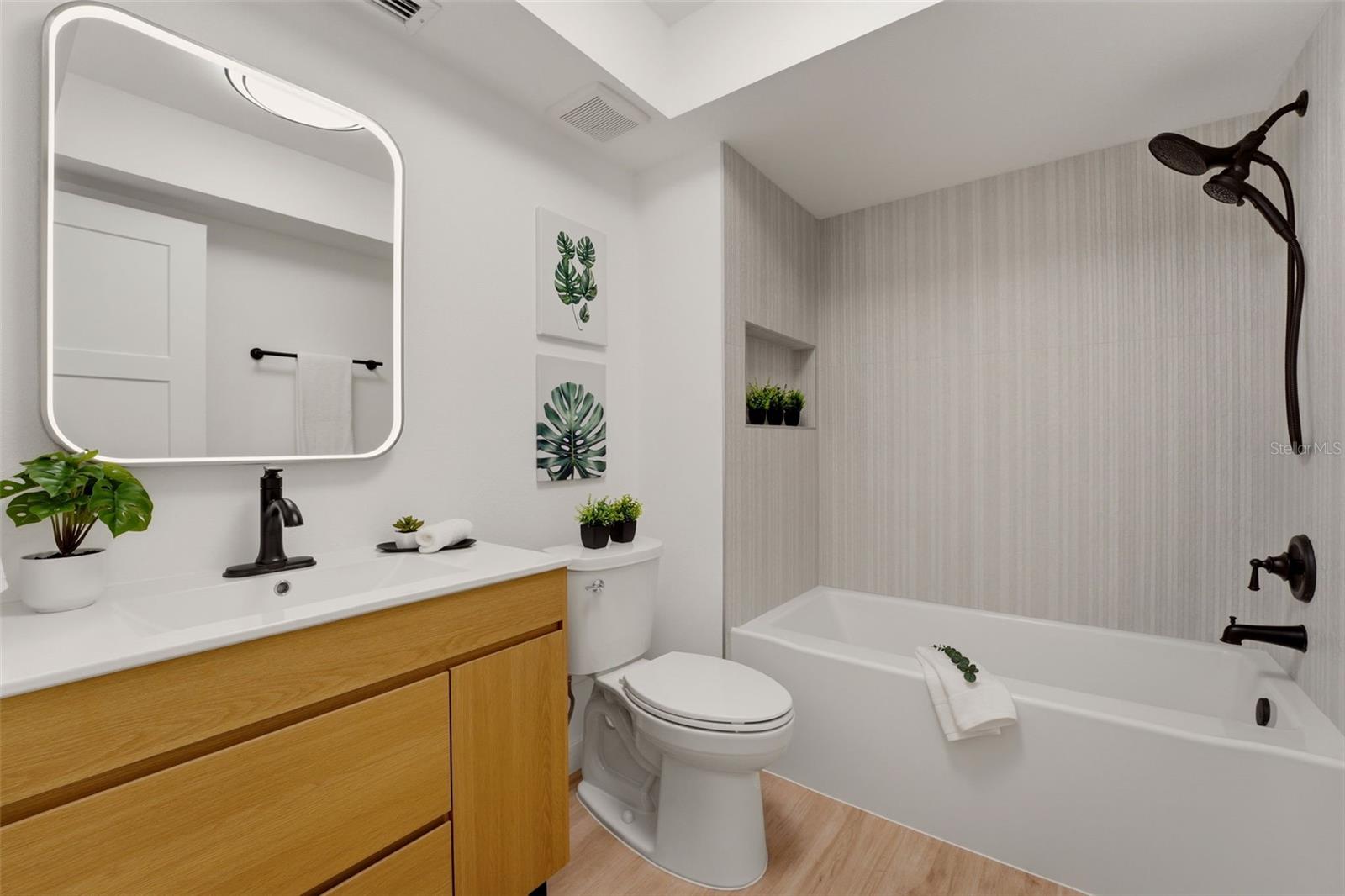 GLEN OAKS MANOR HOMES PH 2 - Residential