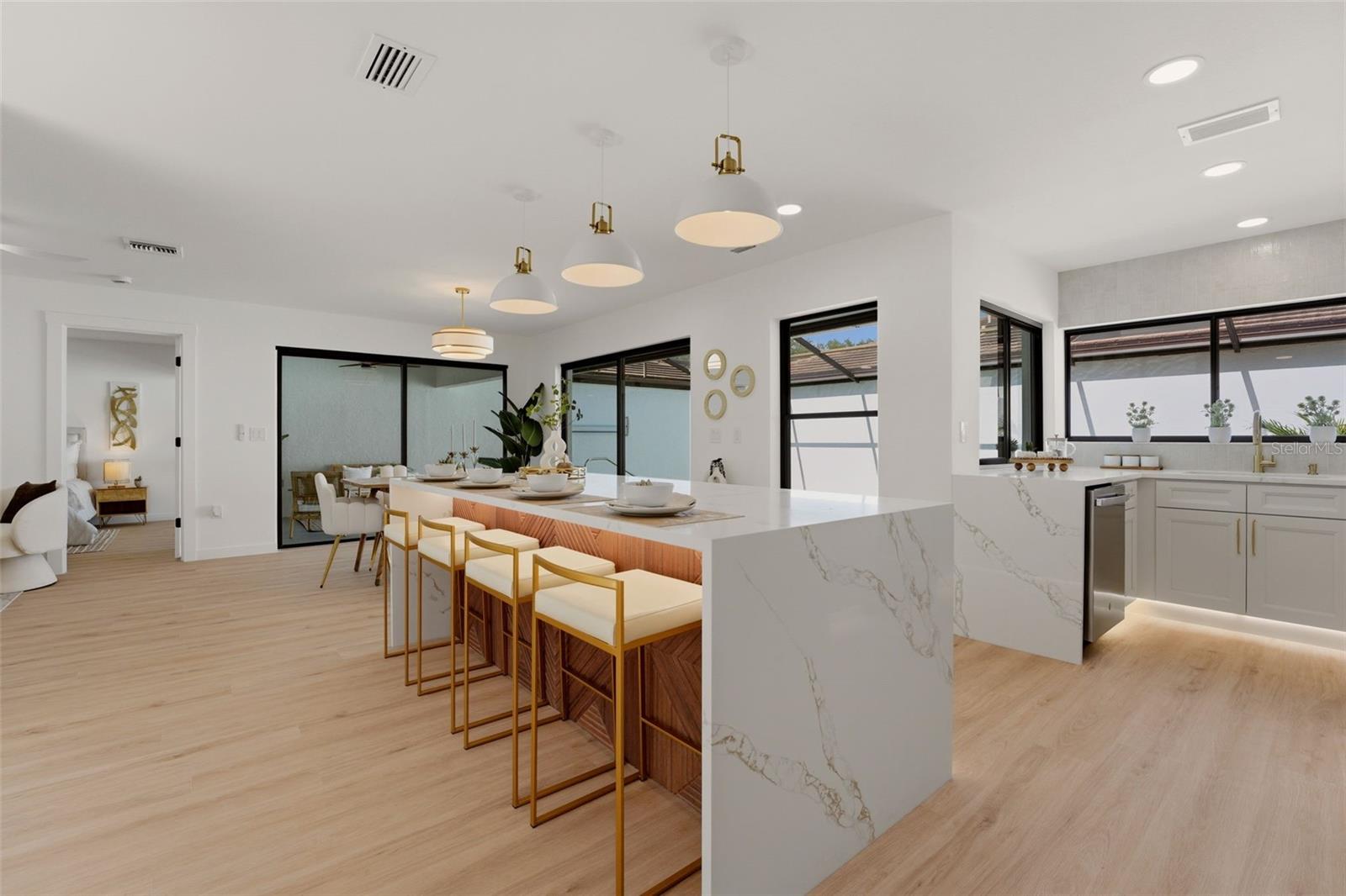 GLEN OAKS MANOR HOMES PH 2 - Residential