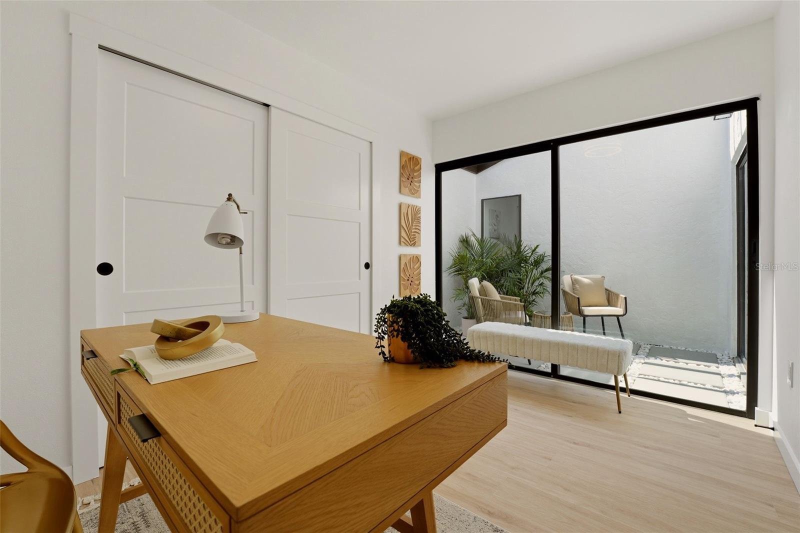 GLEN OAKS MANOR HOMES PH 2 - Residential