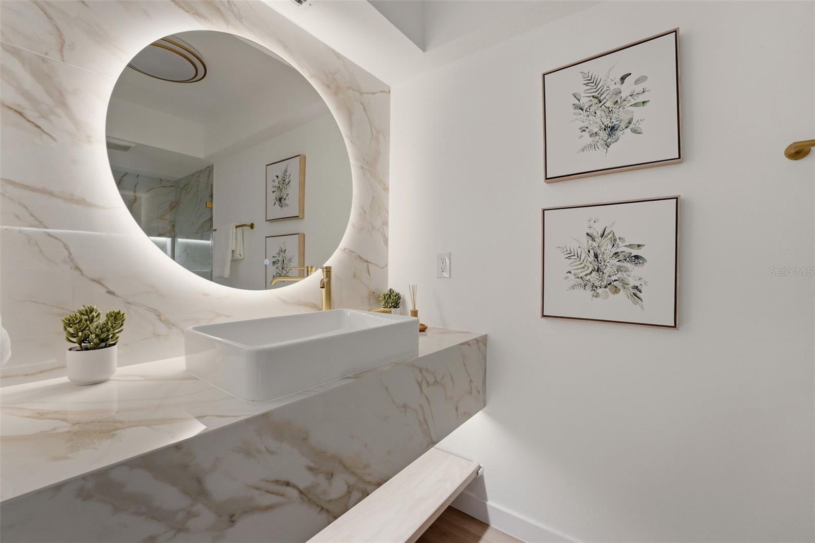 GLEN OAKS MANOR HOMES PH 2 - Residential