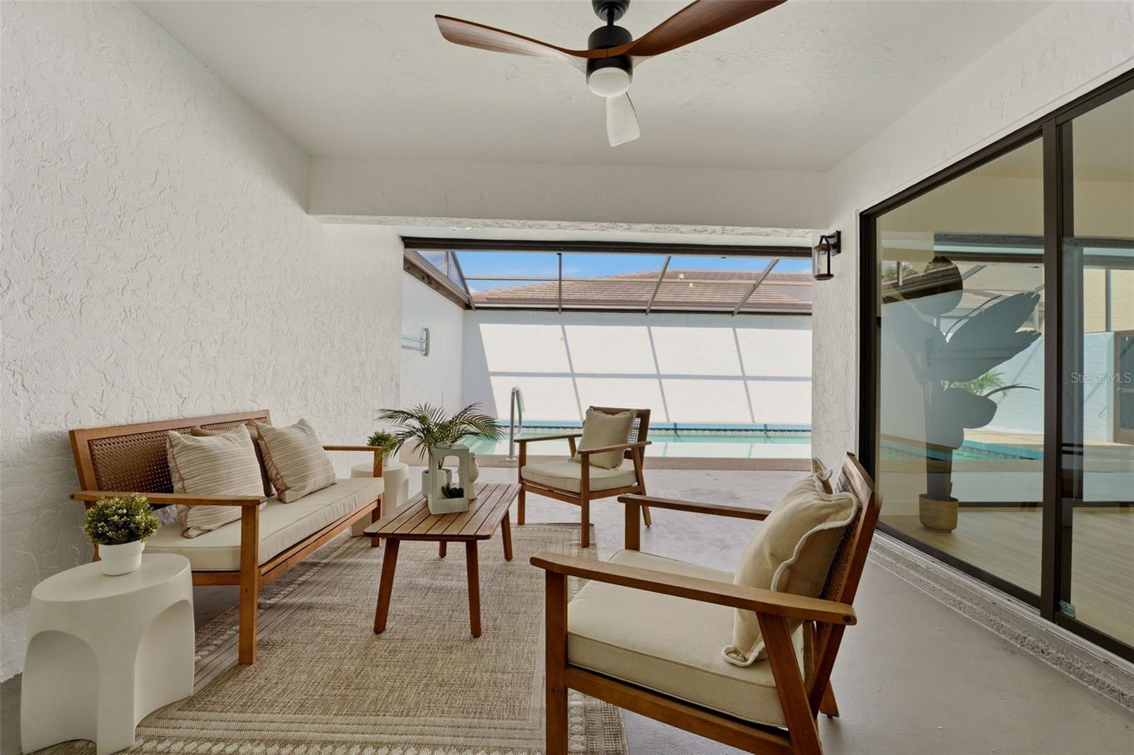 GLEN OAKS MANOR HOMES PH 2 - Residential