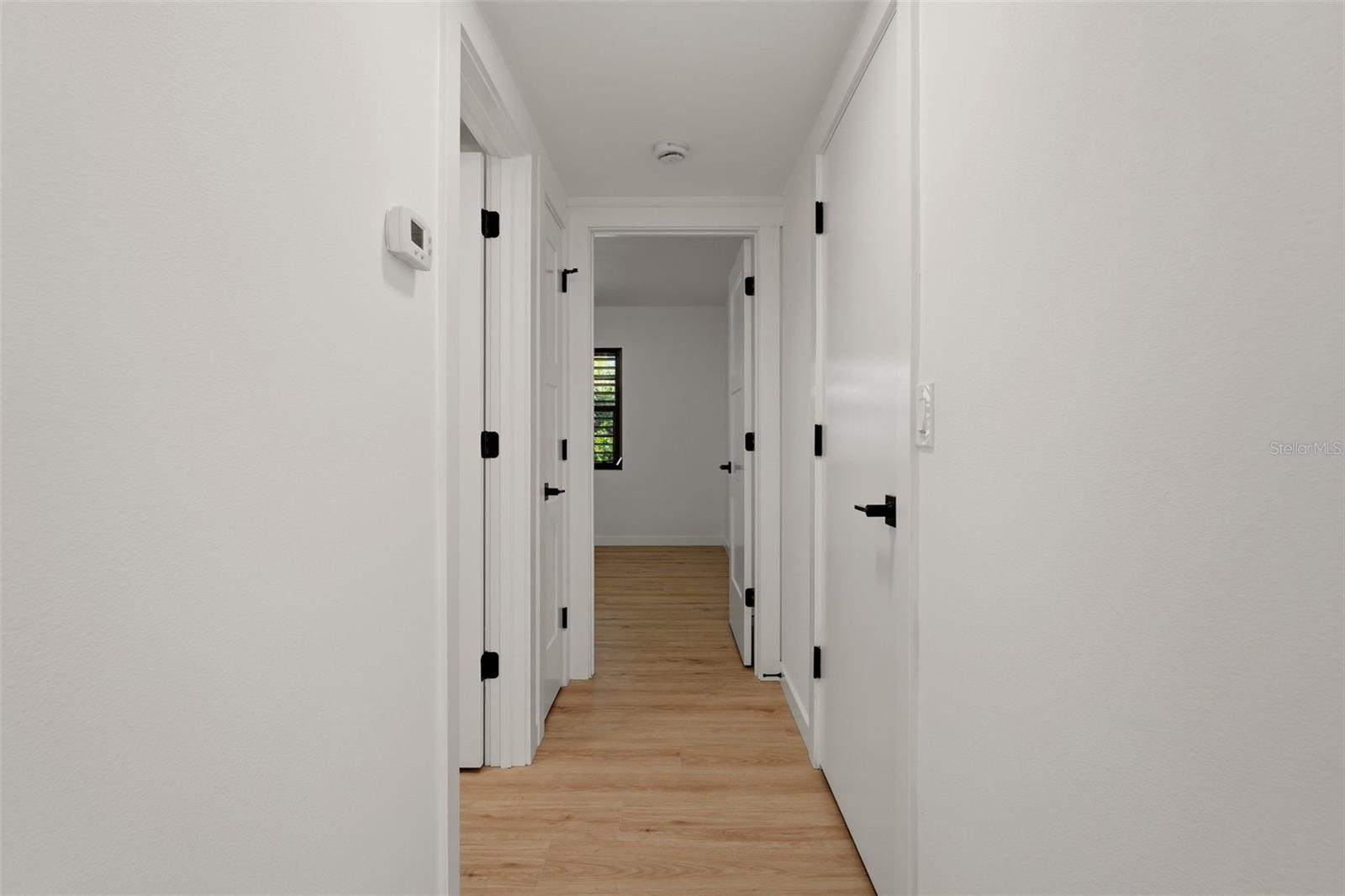 GLEN OAKS MANOR HOMES PH 2 - Residential