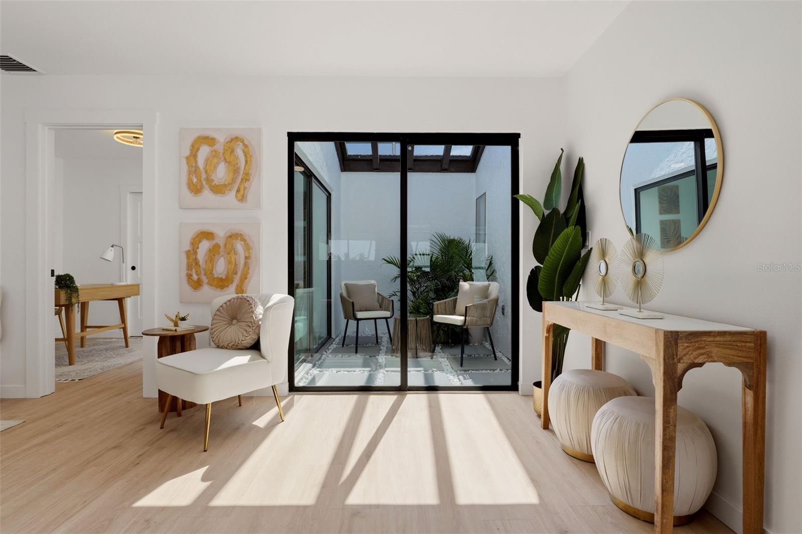 GLEN OAKS MANOR HOMES PH 2 - Residential