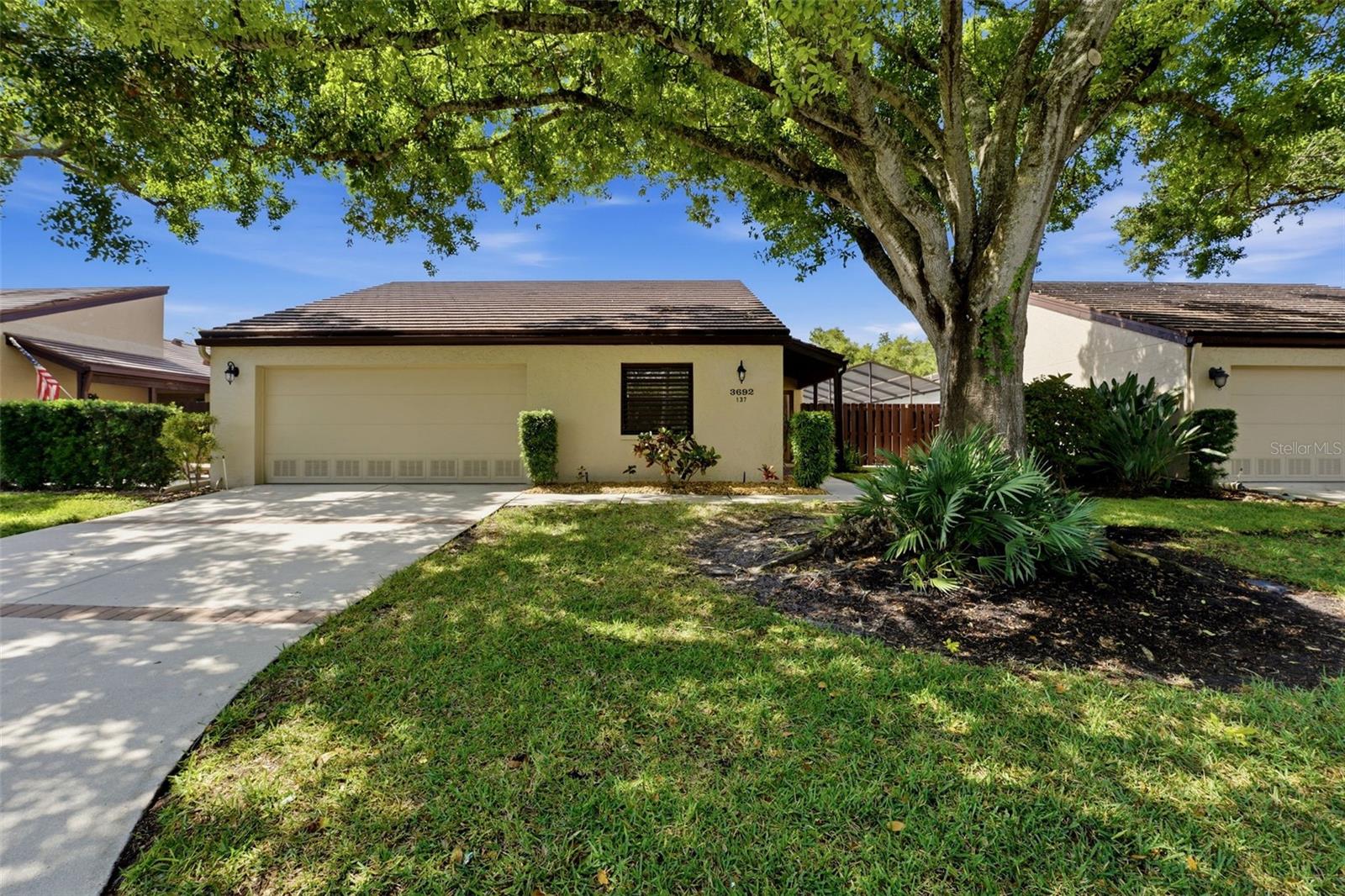 GLEN OAKS MANOR HOMES PH 2 - Residential