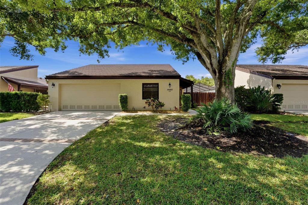 Photo of 3692 Glen Oaks Manor Drive, Sarasota, FL 34232 (MLS # TB8503831)