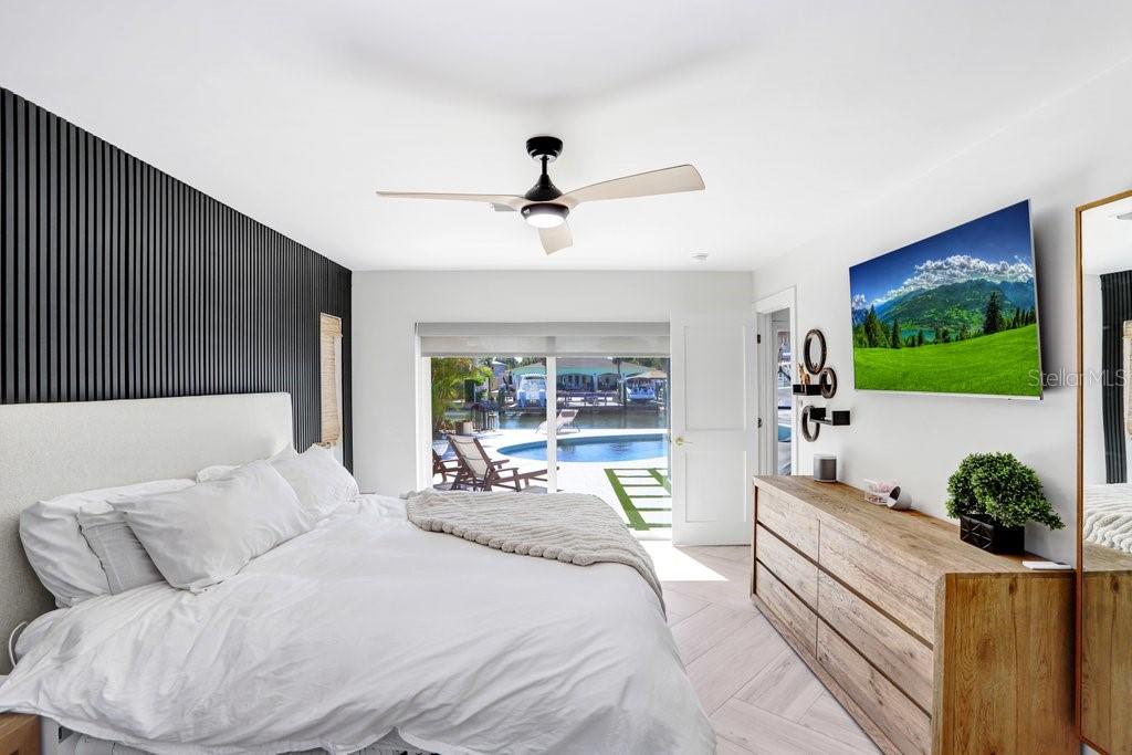 VENETIAN SHORES UNIT 1 - Residential