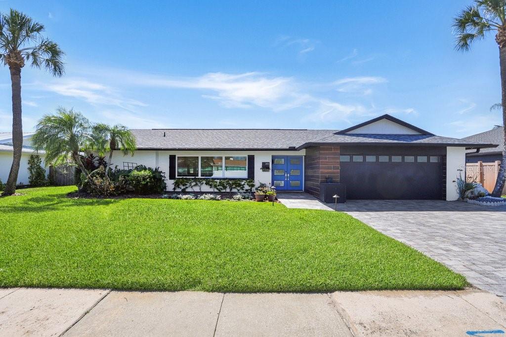 VENETIAN SHORES UNIT 1 - Residential