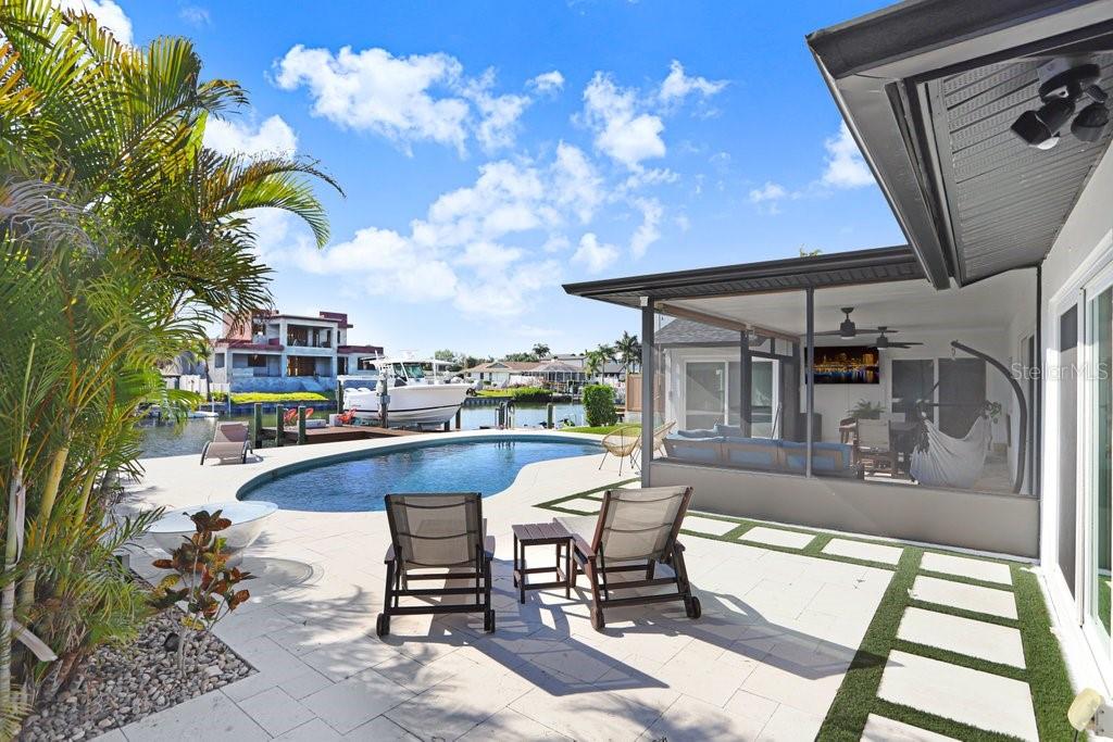 VENETIAN SHORES UNIT 1 - Residential