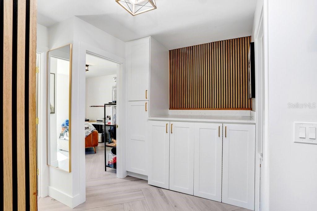VENETIAN SHORES UNIT 1 - Residential