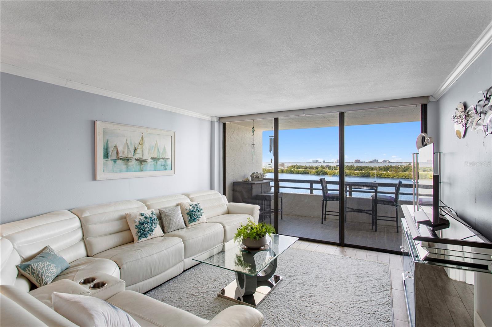 MARINER CONDO APTS - Residential