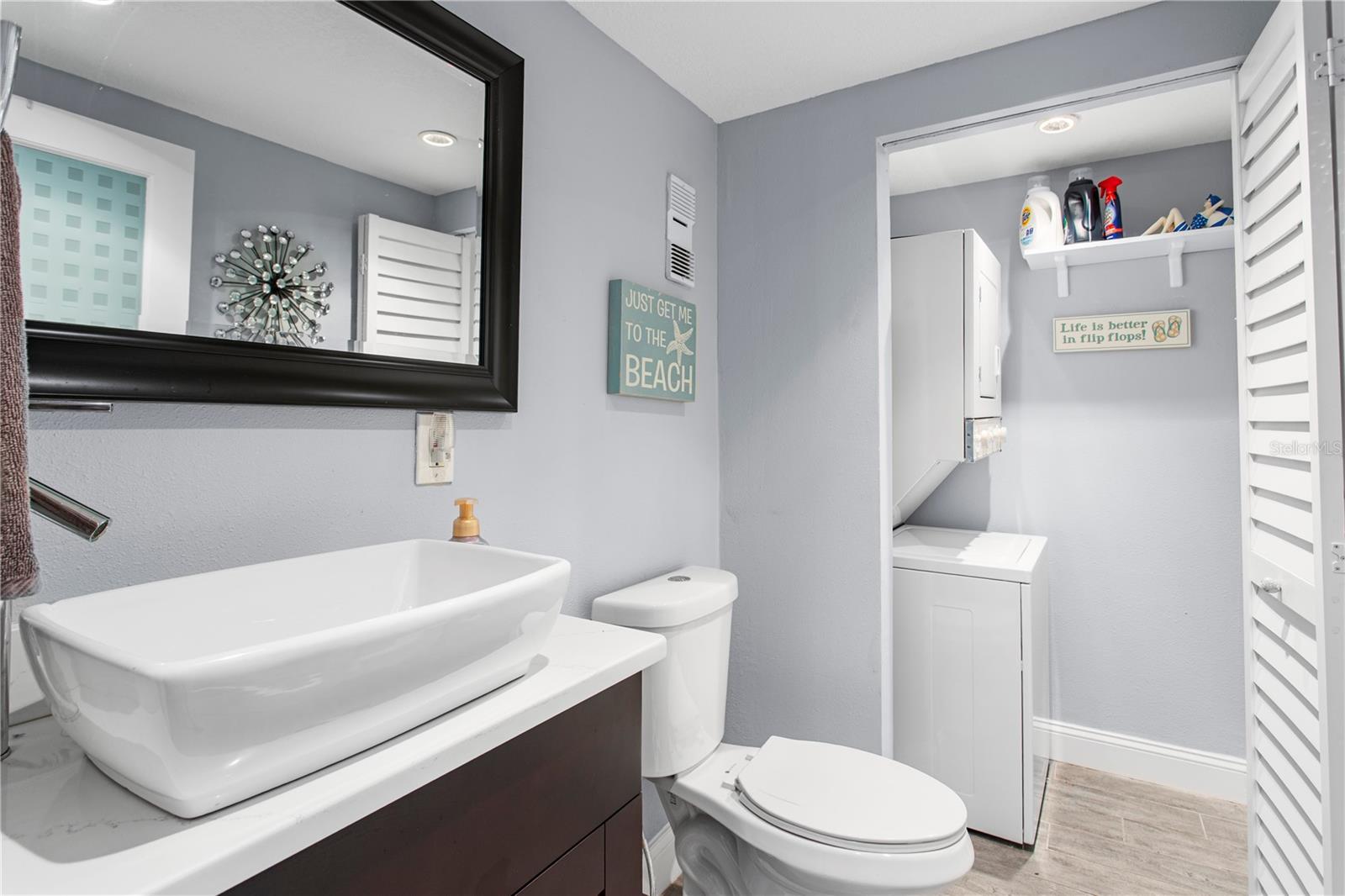 MARINER CONDO APTS - Residential