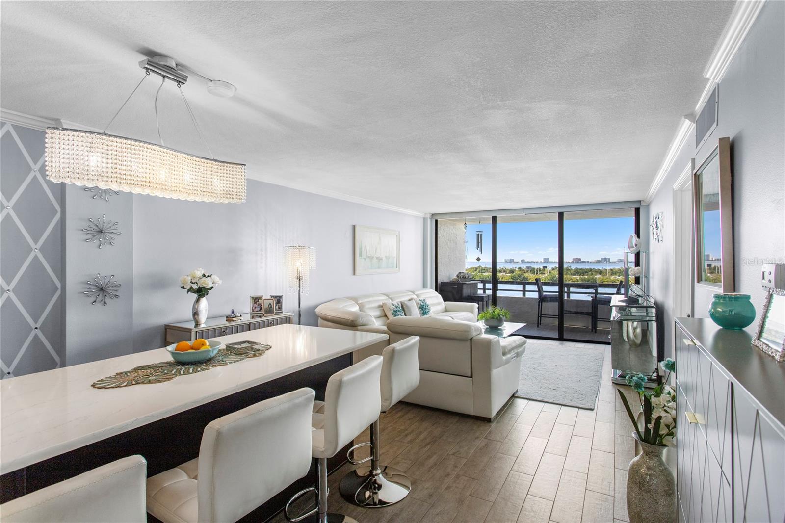 MARINER CONDO APTS - Residential