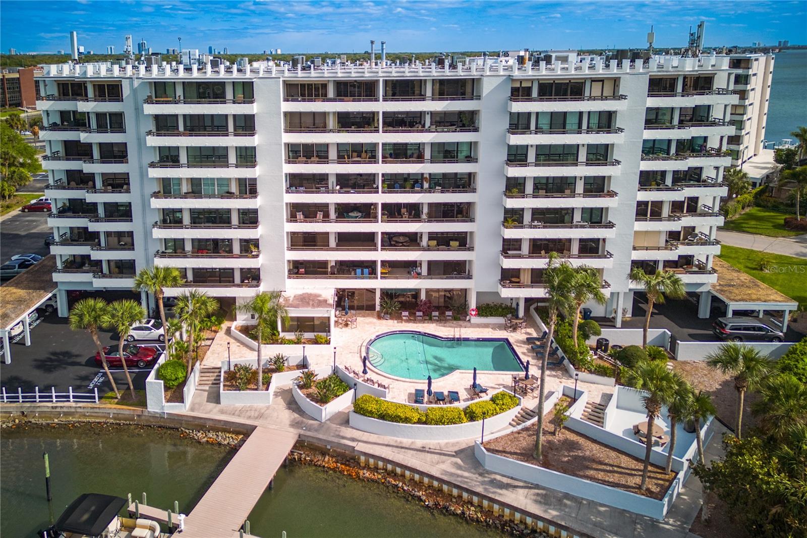 MARINER CONDO APTS - Residential