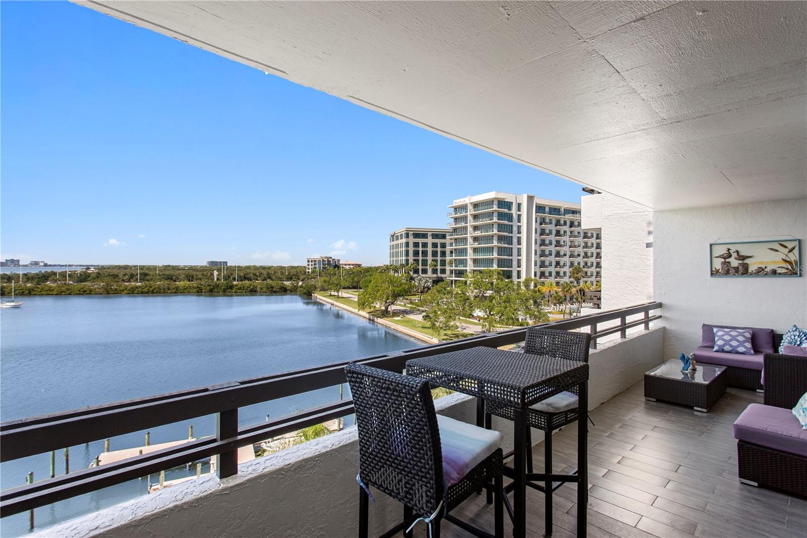 MARINER CONDO APTS - Residential