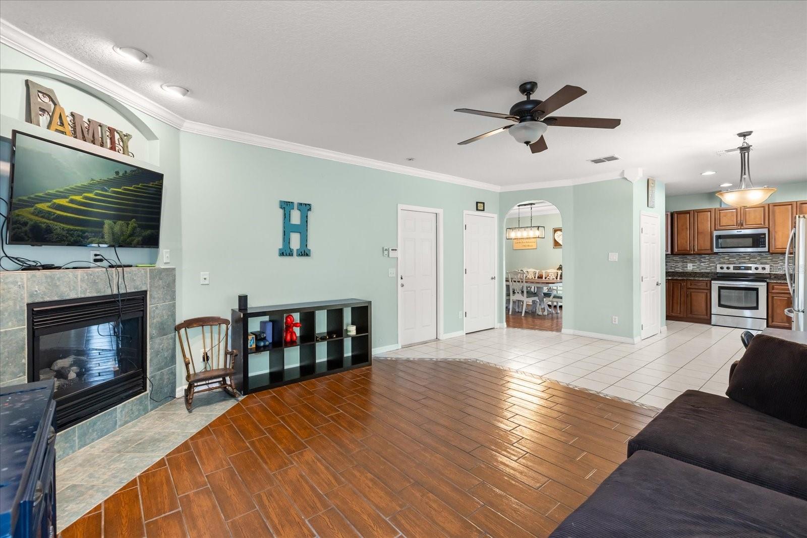 KINGSBRIDGE EAST VILLAGE UNIT 2A - Residential