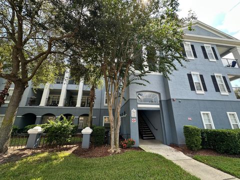 Photo of 3561 Conroy Road #215, Orlando, FL 32839 (MLS # O6339254) Photo of 3561 Conroy Road #215, Orlando, FL 32839 (MLS # O6339254)
