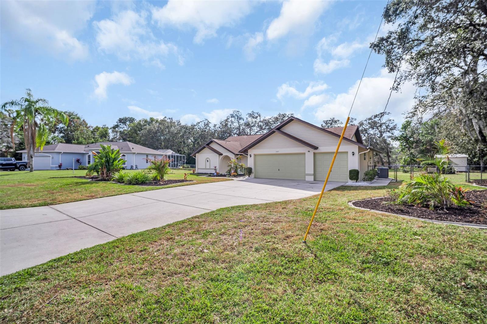 SPRING HILL - Residential