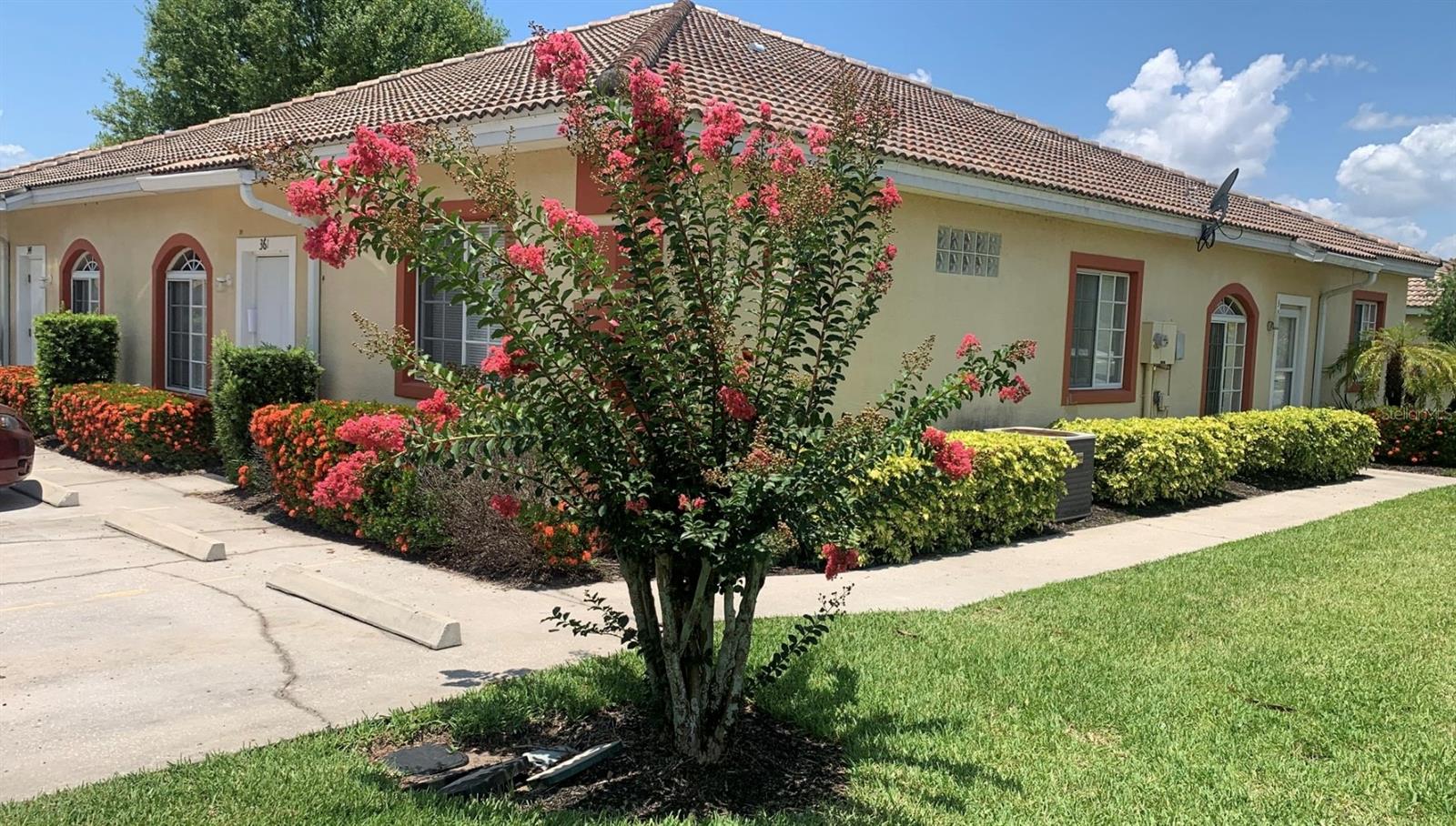 LAKE MARION GOLF RESORT CONDO - Residential Lease