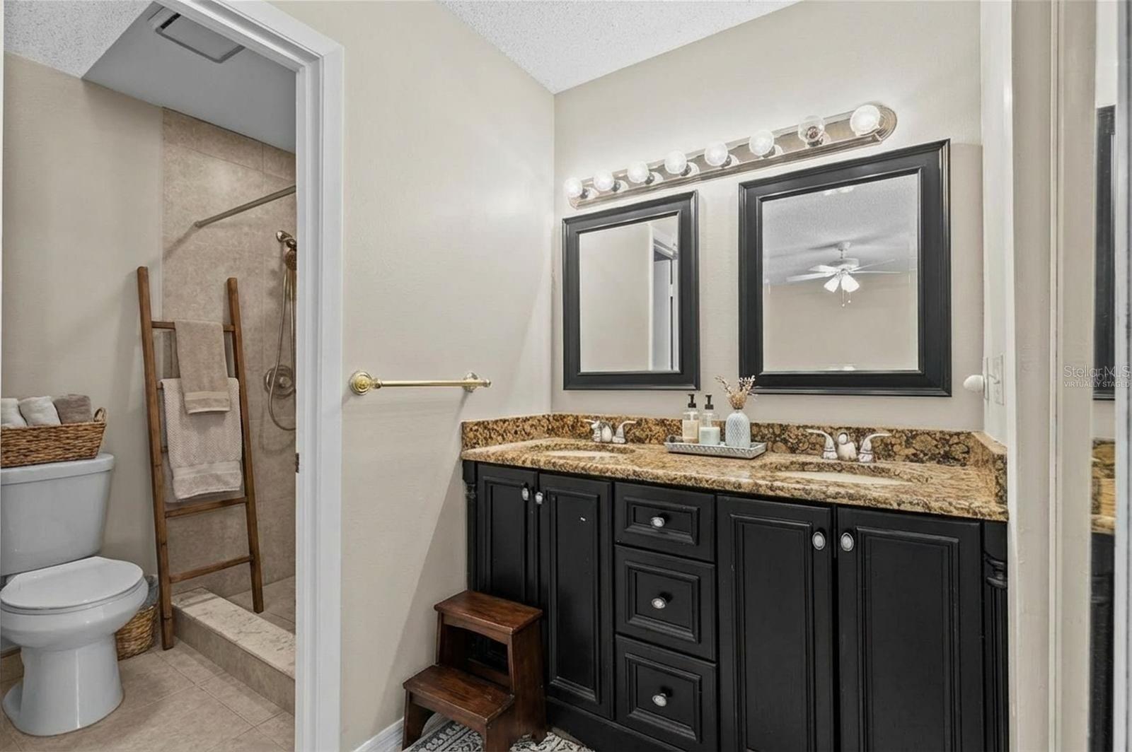 FEATHER EDGE A CONDO - Residential