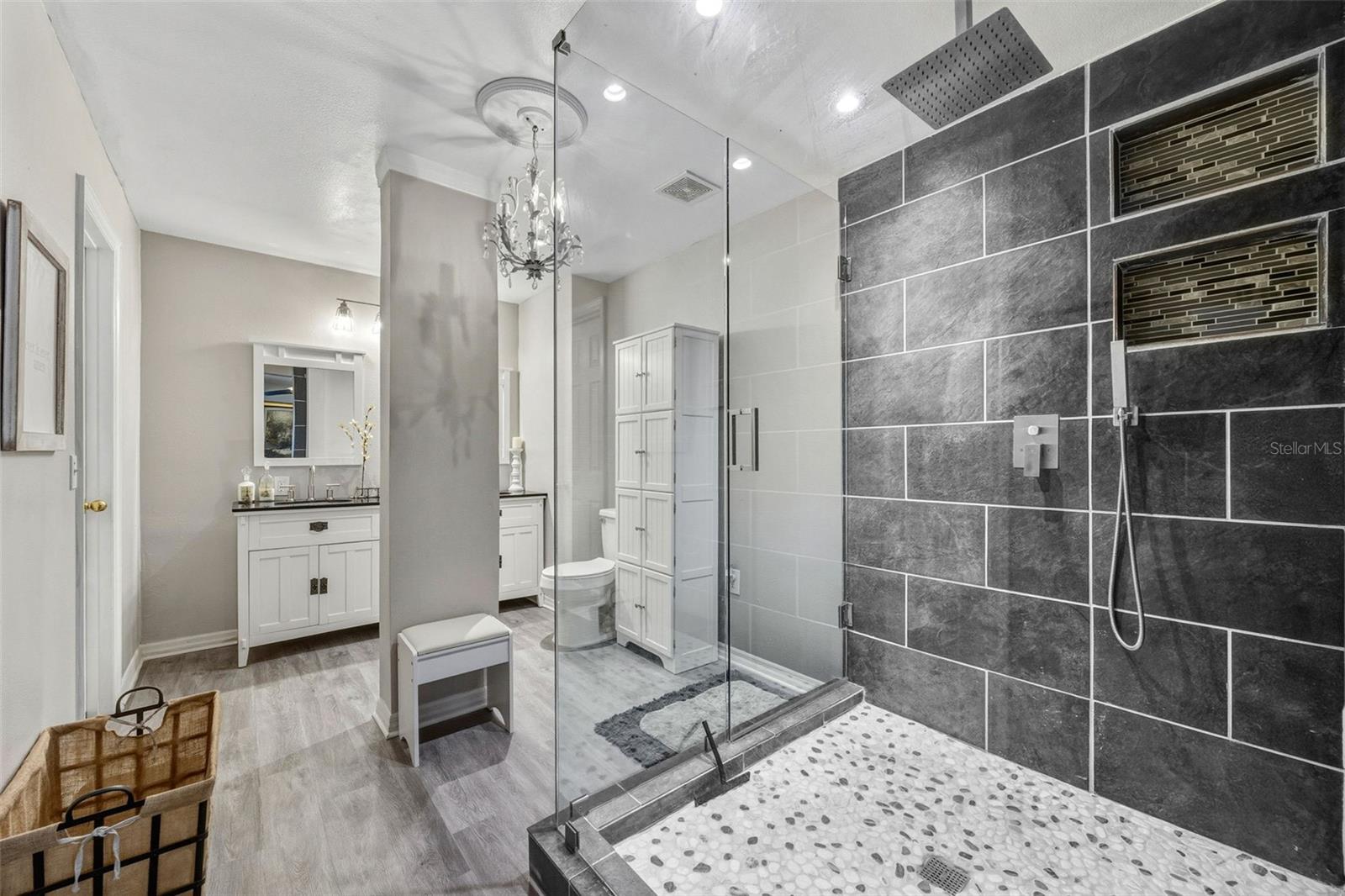 PITMAN ESTATES - Residential