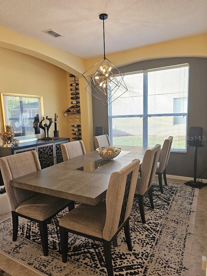 SEASONS - Residential