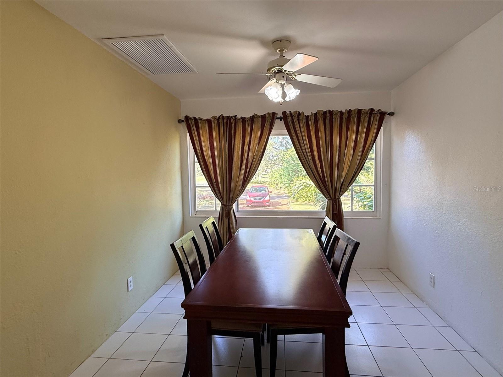 LAKEWOOD ESTATES SEC A - Residential Lease